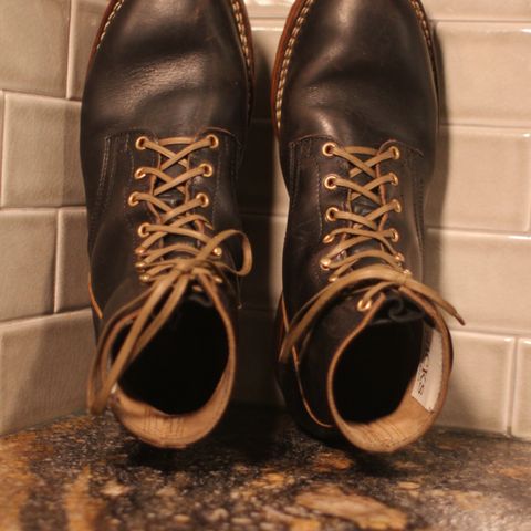 Nicks Free Range in Horween Black Teacore Chromexcel