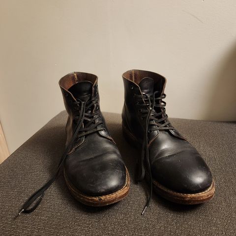 View photo of Oak Street Bootmakers Field Boot in Horween Black Chromexcel