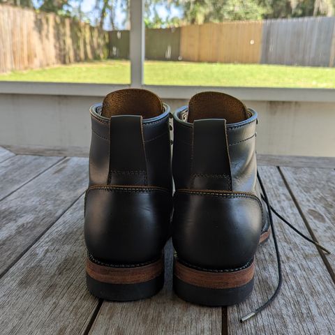 Santalum x PTC The Klondike Service Boot in S.B. Foot Black Klondike