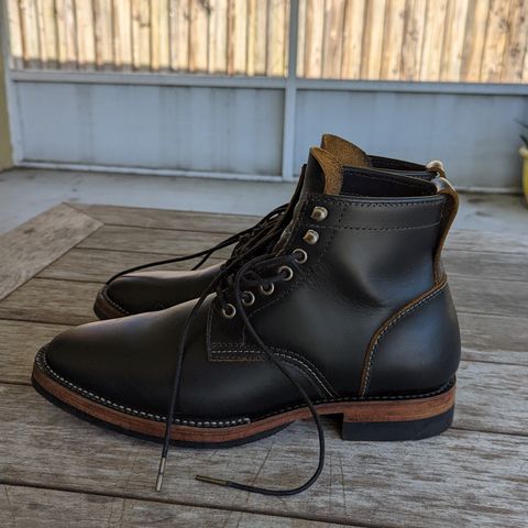 Santalum x PTC The Klondike Service Boot in S.B. Foot Black Klondike