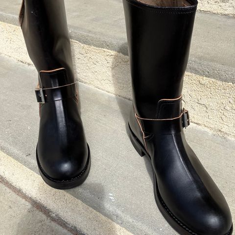 The Real McCoy's Buco Engineer Boots in Shinki Black Oiled Horsebutt