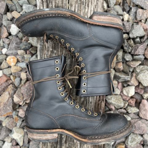 White's Bounty Hunter in Horween Black Chromexcel Horsebutt