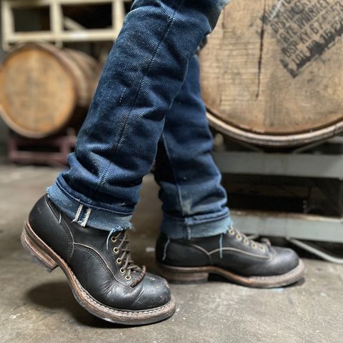 White's Bounty Hunter in Horween Black Chromexcel Horsebutt