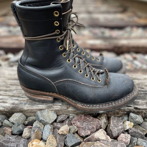 White's Bounty Hunter in Horween Black Chromexcel Horsebutt