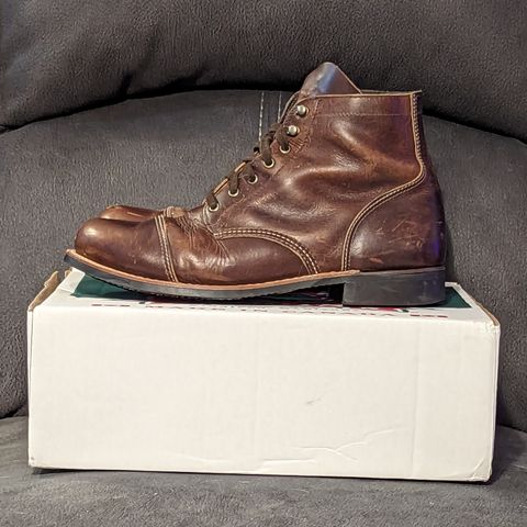 View photo of Canada West Boots WM. Moorby 2817 in Pecan Tumbled