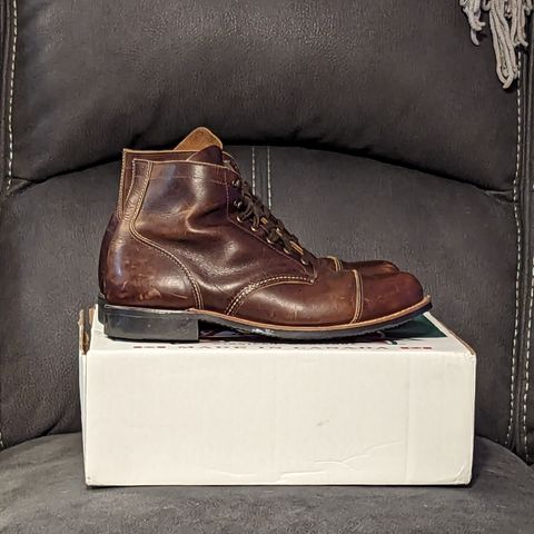 View photo of Canada West Boots WM. Moorby 2817 in Pecan Tumbled