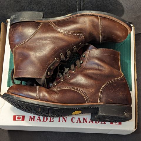 View photo of Canada West Boots WM. Moorby 2817 in Pecan Tumbled