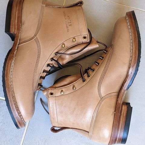 White's 350 Cutter in Maryam Natural Horsebutt