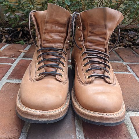 White's 350 Cutter in Maryam Natural Horsebutt