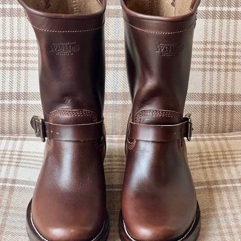 View photo of Willie's Handmade Boots Engineer in Horween Brown Chromexcel