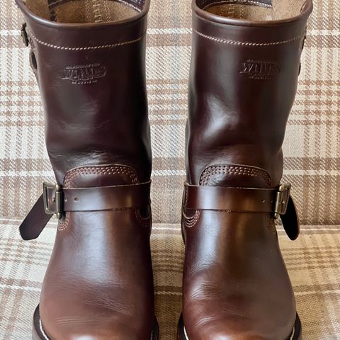 View photo of Willie's Handmade Boots Engineer in Horween Brown Chromexcel