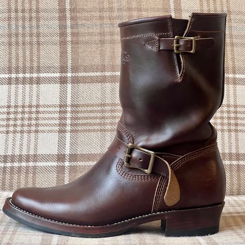 View photo of Willie's Handmade Boots Engineer in Horween Brown Chromexcel