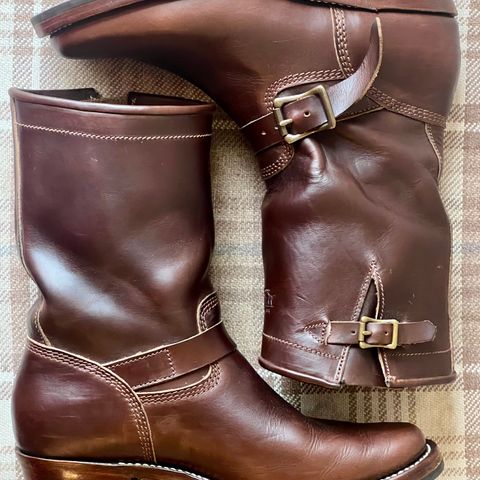 View photo of Willie's Handmade Boots Engineer in Horween Brown Chromexcel