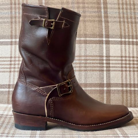 View photo of Willie's Handmade Boots Engineer in Horween Brown Chromexcel