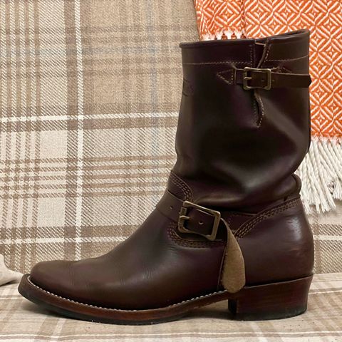 Willie's Handmade Boots Engineer in Horween Brown Chromexcel