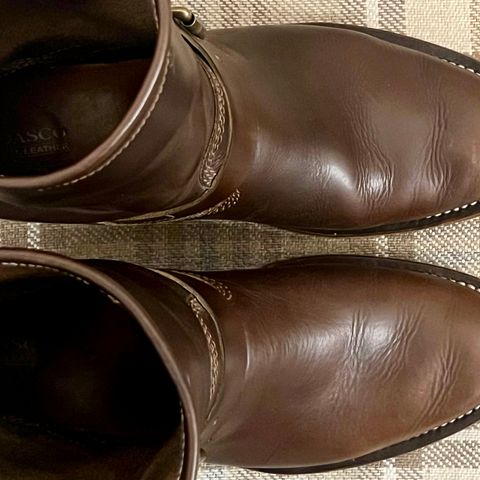 Willie's Handmade Boots Engineer in Horween Brown Chromexcel