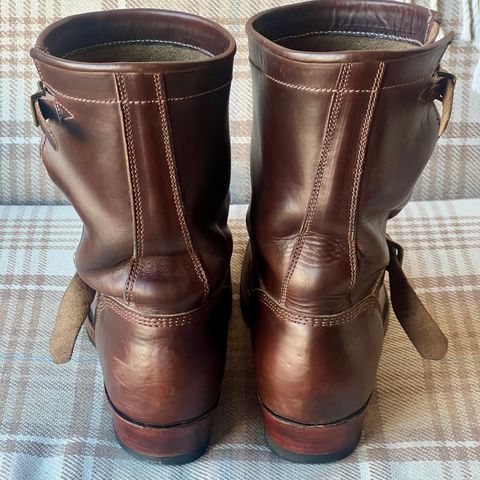 Willie's Handmade Boots Engineer in Horween Brown Chromexcel
