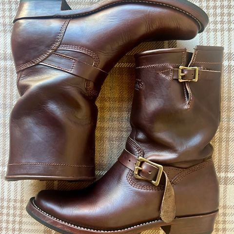 Willie's Handmade Boots Engineer in Horween Brown Chromexcel