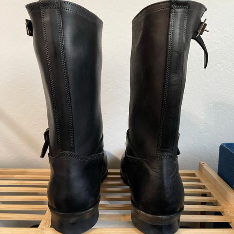 Motor Unlisted Model in Maryam Toscanello Horsebutt Overdyed Black