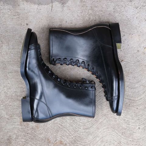 Clinch Gary Boots in Black Overdyed Horsebutt
