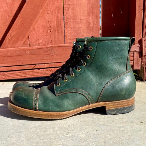 Iron Boots 5515 in Maryam Jungle Green Horsebutt