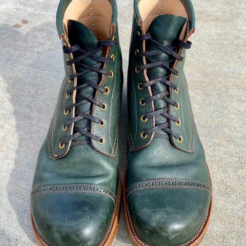 Iron Boots 5515 in Maryam Jungle Green Horsebutt