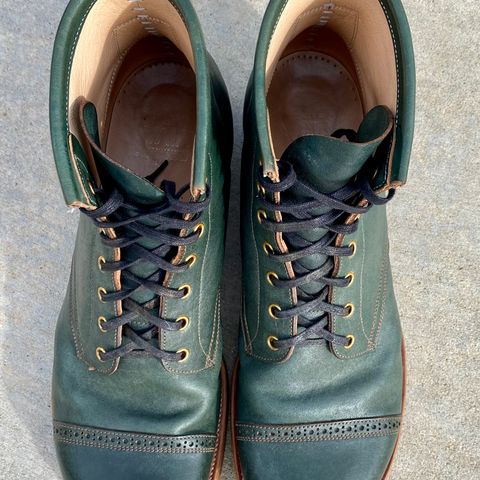 Iron Boots 5515 in Maryam Jungle Green Horsebutt