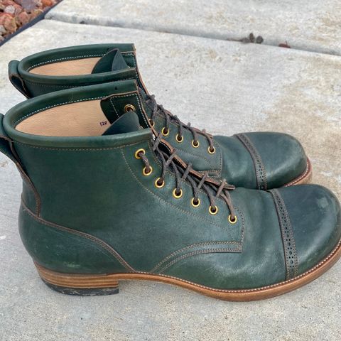 Iron Boots 5515 in Maryam Jungle Green Horsebutt