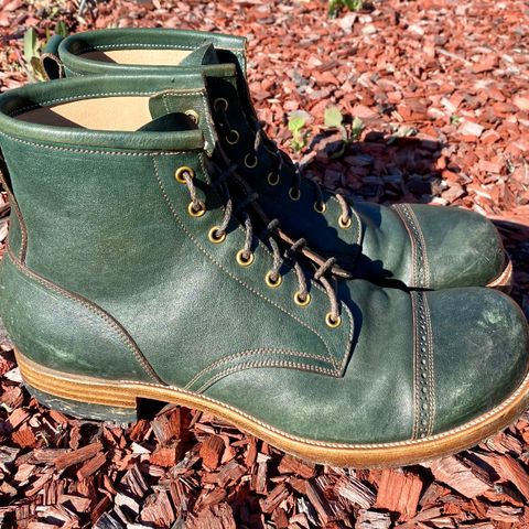 Iron Boots 5515 in Maryam Jungle Green Horsebutt