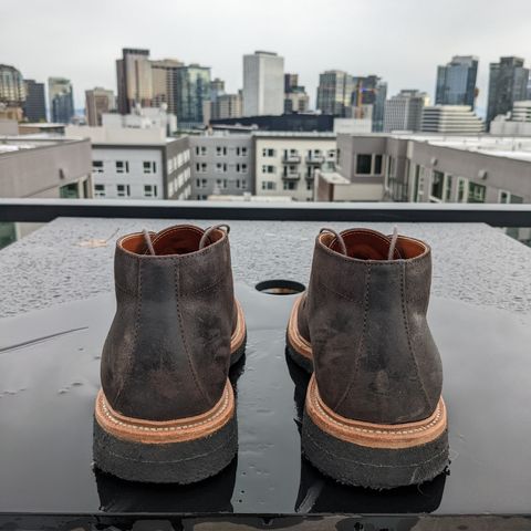 Grant Stone Chukka in C.F. Stead Earth Waxy Commander Suede