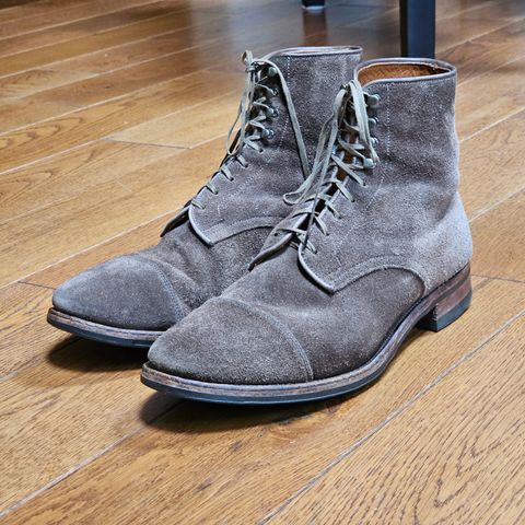 Viberg Halkett in Flint Calf Suede