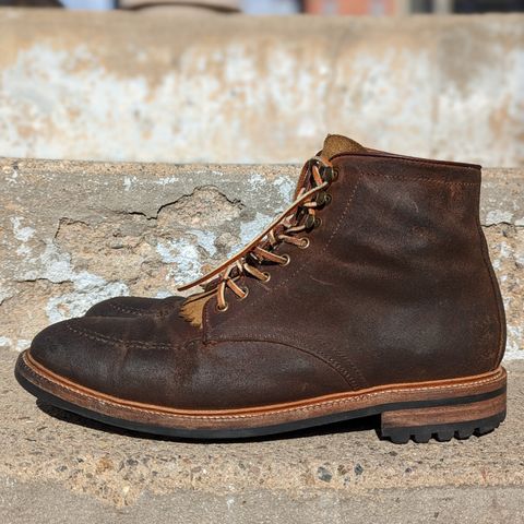 Parkhurst The Niagara in C.F. Stead Light Brown Waxy Commander Suede