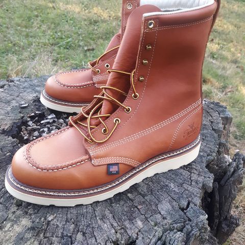 Thorogood 8" Moc Toe in Unknown Leather