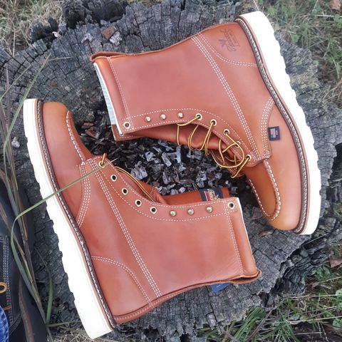 Thorogood 8" Moc Toe in Unknown Leather