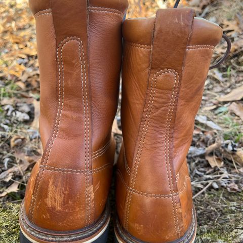 Thorogood 8" Moc Toe in Unknown Leather