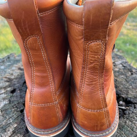 Thorogood 8" Moc Toe in Unknown Leather