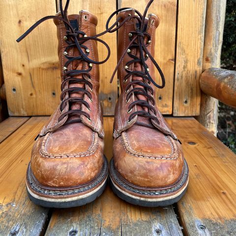Thorogood 8" Moc Toe in Unknown Leather