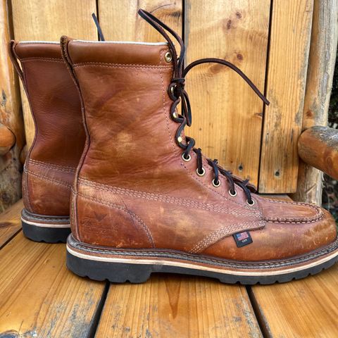 Thorogood 8" Moc Toe in Unknown Leather