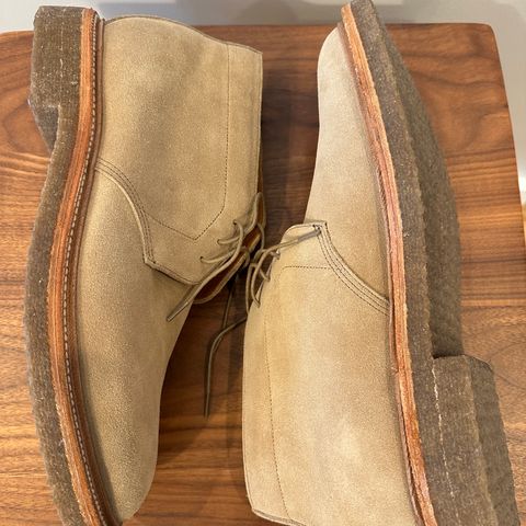 Grant Stone Chukka in C.F. Stead Tan Repello Calf Suede