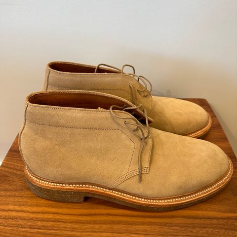 Grant Stone Chukka in C.F. Stead Tan Repello Calf Suede