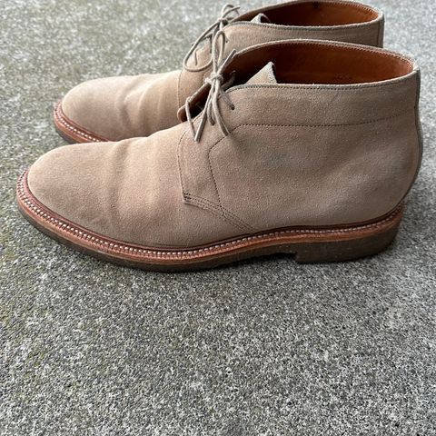 Grant Stone Chukka in C.F. Stead Tan Repello Calf Suede