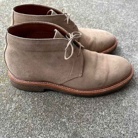 Grant Stone Chukka in C.F. Stead Tan Repello Calf Suede