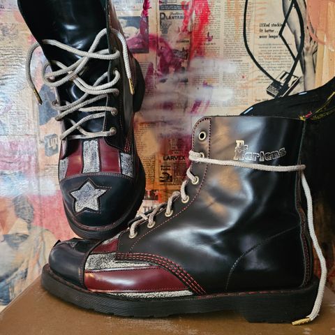 Dr. Martens Unlisted Model