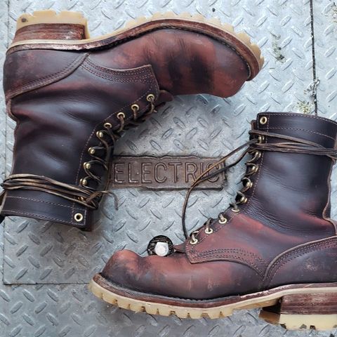 Nicks Urban Logger in Wickett & Craig Burgundy Oiled Latigo