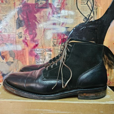 View photo of Viberg Unknown Model in Unlisted Leather