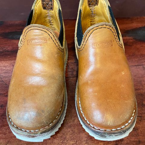 Wesco Romeo in Maryam “ banana” horsebutt, Law shrunken bison, buckskin lined