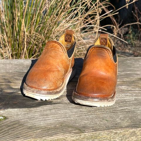 Wesco Romeo in Maryam “ banana” horsebutt, Law shrunken bison, buckskin lined