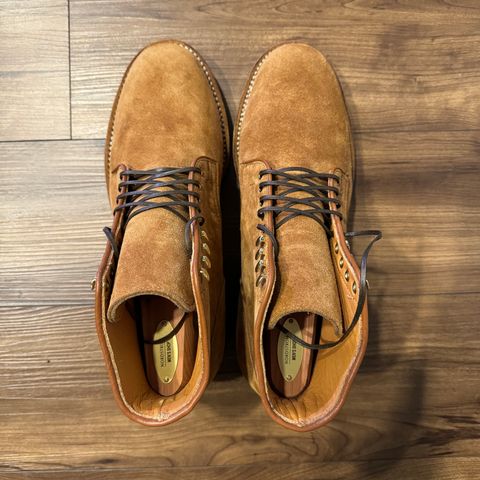 Viberg Service Boot in C.F. Stead Anise Kudu Reverse