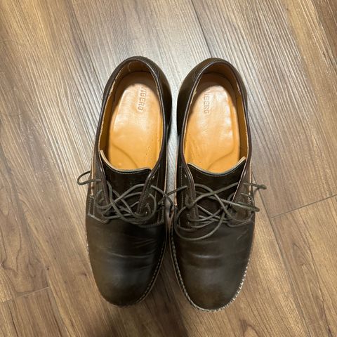 Viberg Derby Shoe in Horween Dark Cognac Shell Cordovan