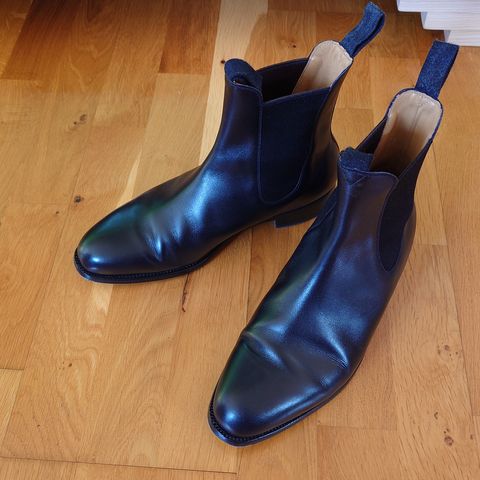 J.M. Weston Cambre Chelsea Boots in Black Boxcalf